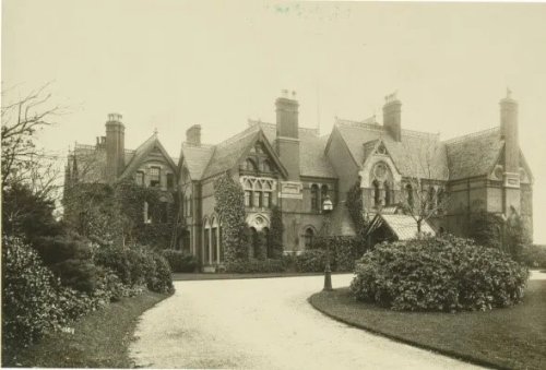 Highbury Hall