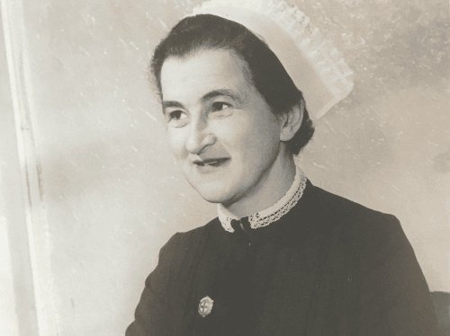 Monica Pearce portrait