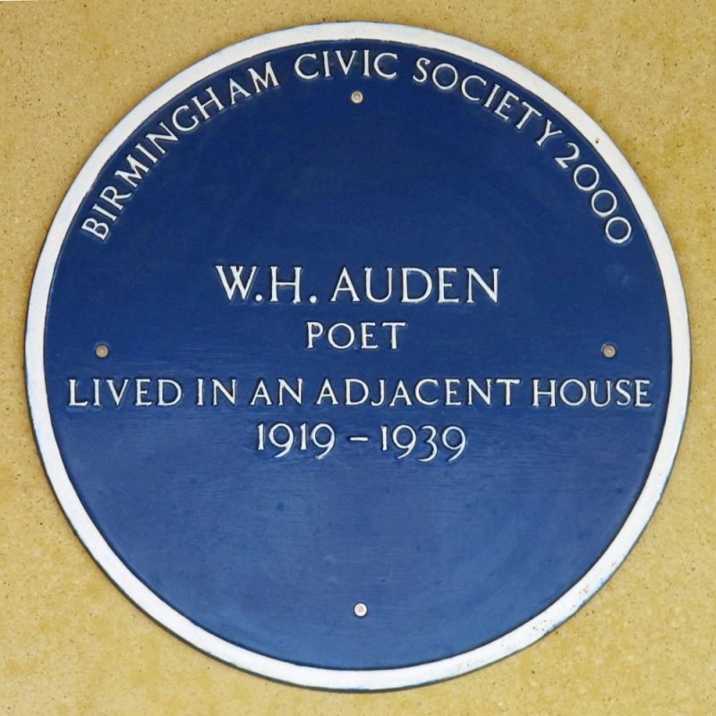 W H Auden Blue Plaque "Poet lived in an adjacent house. 1919 - 1939"