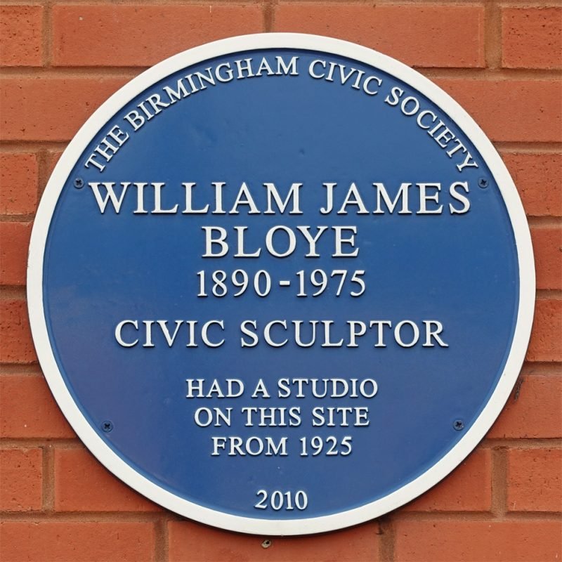 William James Bloye Blue Plaque "1890-1975 Civic Sculptor. Had a studio on this site from 1925"